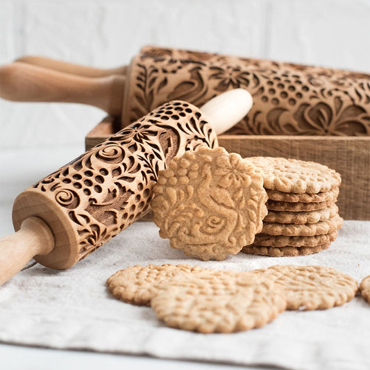 Wooden Rolling Pin Embossing Baking Cookies
